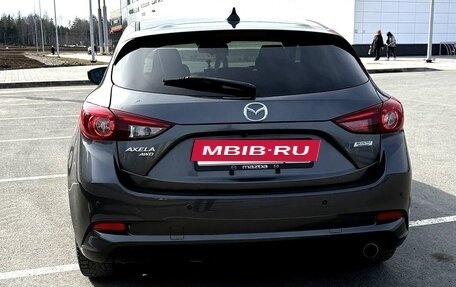 Mazda Axela, 2017 год, 1 650 000 рублей, 4 фотография