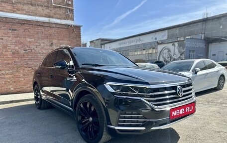 Volkswagen Touareg III, 2018 год, 5 500 000 рублей, 3 фотография