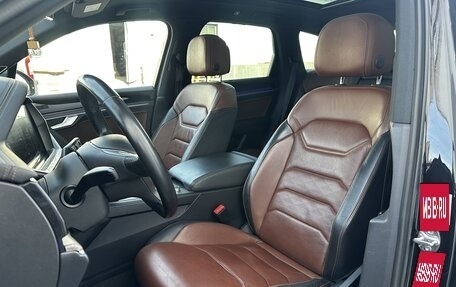 Volkswagen Touareg III, 2018 год, 5 500 000 рублей, 10 фотография