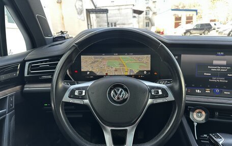 Volkswagen Touareg III, 2018 год, 5 500 000 рублей, 19 фотография