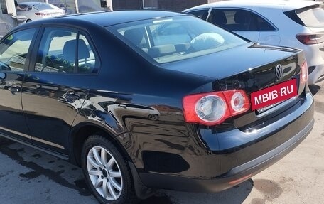 Volkswagen Jetta VI, 2009 год, 700 000 рублей, 3 фотография