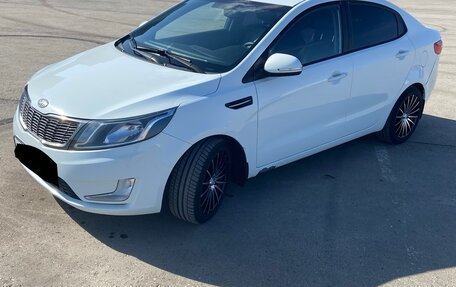 KIA Rio III рестайлинг, 2012 год, 750 000 рублей, 4 фотография