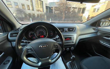 KIA Rio III рестайлинг, 2016 год, 1 100 000 рублей, 19 фотография
