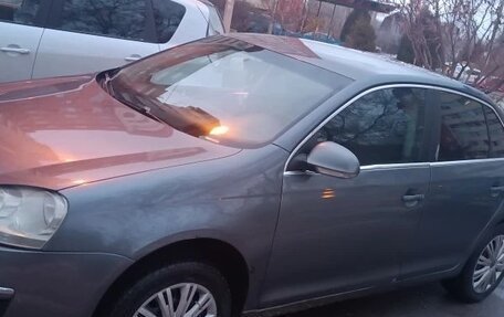 Volkswagen Jetta VI, 2008 год, 500 000 рублей, 3 фотография