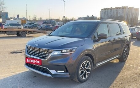 KIA Carnival, 2021 год, 2 680 000 рублей, 3 фотография