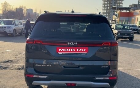 KIA Carnival, 2021 год, 2 680 000 рублей, 14 фотография