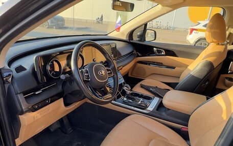 KIA Carnival, 2021 год, 2 680 000 рублей, 29 фотография