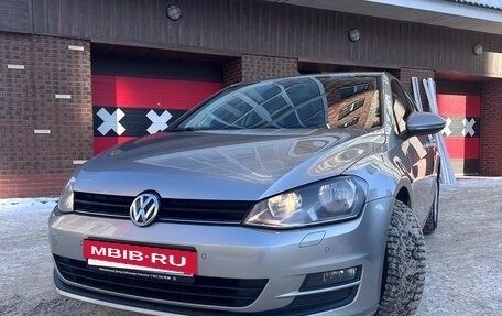 Volkswagen Golf VII, 2014 год, 1 300 000 рублей, 24 фотография