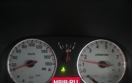 Nissan Note II рестайлинг, 2011 год, 720 000 рублей, 15 фотография