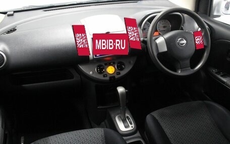 Nissan Note II рестайлинг, 2011 год, 720 000 рублей, 16 фотография