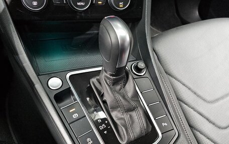 Volkswagen Jetta VII, 2020 год, 1 987 000 рублей, 7 фотография