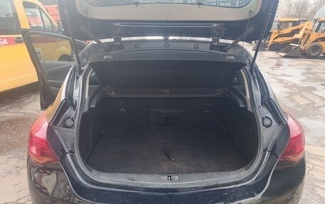 Opel Astra J, 2011 год, 600 000 рублей, 11 фотография