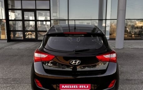 Hyundai i30 II рестайлинг, 2013 год, 980 000 рублей, 7 фотография