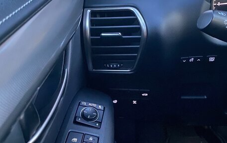 Lexus NX I, 2019 год, 3 700 000 рублей, 8 фотография