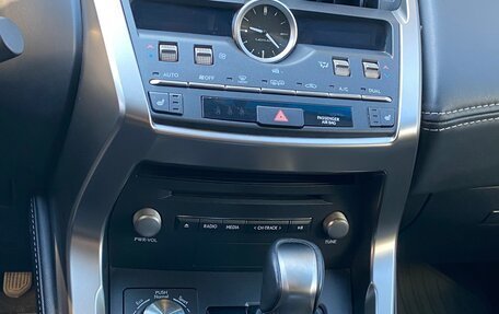 Lexus NX I, 2019 год, 3 700 000 рублей, 10 фотография