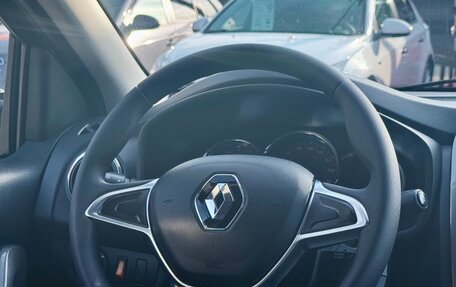 Renault Logan II, 2019 год, 1 349 990 рублей, 10 фотография