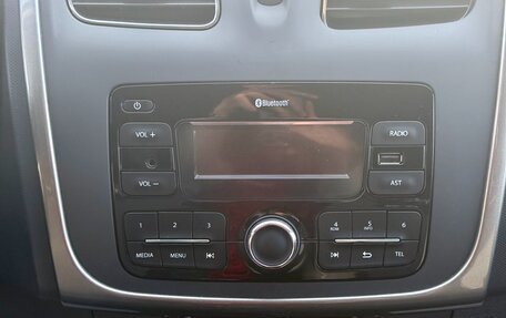 Renault Logan II, 2019 год, 1 349 990 рублей, 12 фотография