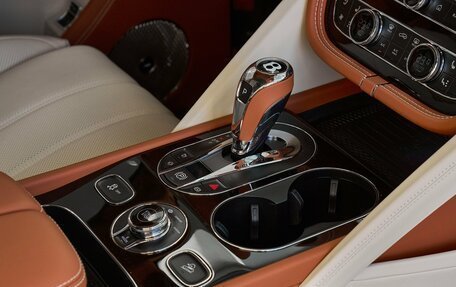 Bentley Bentayga I, 2026 год, 43 500 000 рублей, 16 фотография