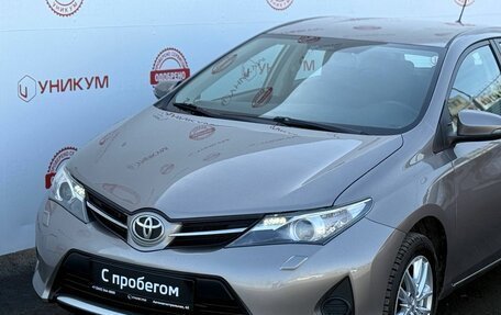 Toyota Auris II, 2013 год, 1 249 000 рублей, 9 фотография