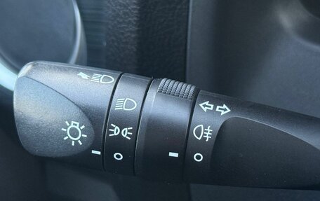 Toyota Auris II, 2013 год, 1 249 000 рублей, 29 фотография