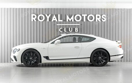 Bentley Continental GT III, 2021 год, 25 000 000 рублей, 3 фотография