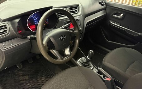 KIA Rio III рестайлинг, 2013 год, 675 000 рублей, 10 фотография