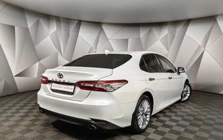 Toyota Camry, 2018 год, 2 399 000 рублей, 2 фотография