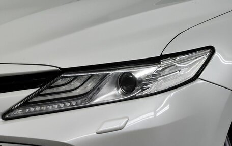 Toyota Camry, 2018 год, 2 399 000 рублей, 10 фотография