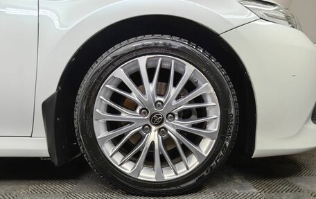 Toyota Camry, 2018 год, 2 399 000 рублей, 9 фотография