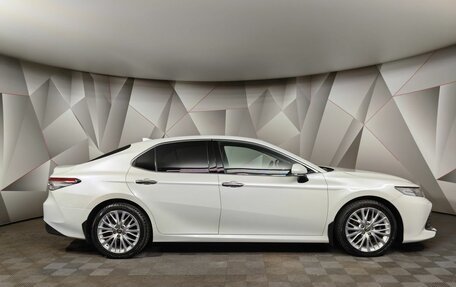 Toyota Camry, 2018 год, 2 399 000 рублей, 6 фотография