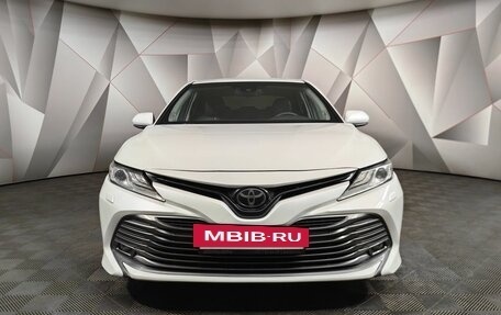 Toyota Camry, 2018 год, 2 399 000 рублей, 7 фотография