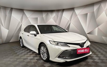 Toyota Camry, 2018 год, 2 399 000 рублей, 3 фотография