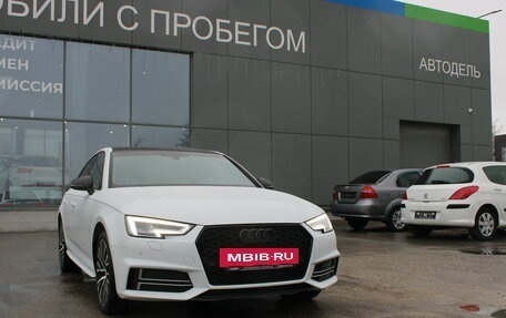 Audi A4, 2018 год, 2 879 000 рублей, 10 фотография