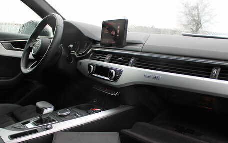 Audi A4, 2018 год, 2 879 000 рублей, 19 фотография