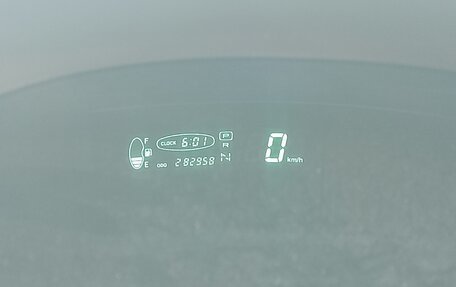 Toyota Vitz, 1999 год, 299 000 рублей, 3 фотография