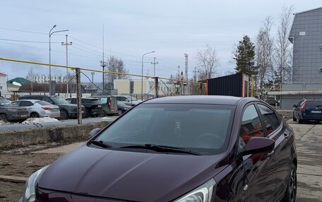 Hyundai Solaris II рестайлинг, 2013 год, 654 000 рублей, 2 фотография