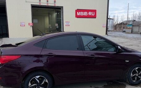 Hyundai Solaris II рестайлинг, 2013 год, 654 000 рублей, 7 фотография