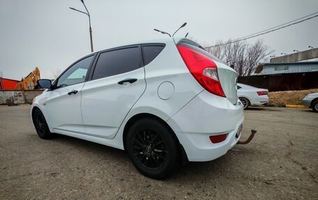 Hyundai Solaris II рестайлинг, 2013 год, 640 000 рублей, 9 фотография