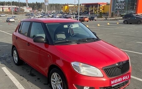 Skoda Fabia II, 2011 год, 500 000 рублей, 2 фотография