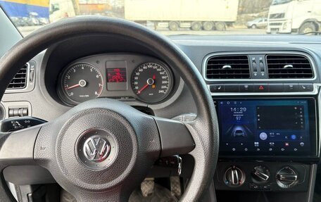 Volkswagen Polo VI (EU Market), 2011 год, 595 000 рублей, 19 фотография