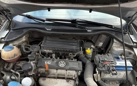 Volkswagen Polo VI (EU Market), 2011 год, 595 000 рублей, 21 фотография