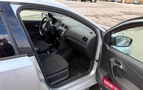 Volkswagen Polo VI (EU Market), 2011 год, 595 000 рублей, 13 фотография