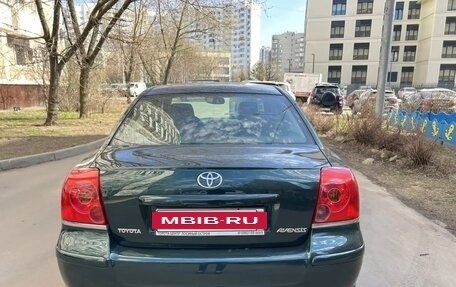 Toyota Avensis III рестайлинг, 2005 год, 1 085 000 рублей, 4 фотография