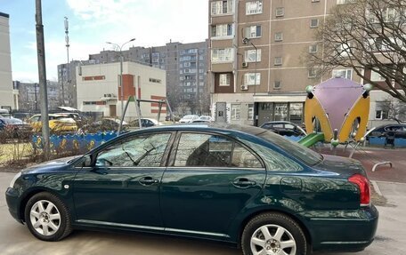 Toyota Avensis III рестайлинг, 2005 год, 1 085 000 рублей, 7 фотография