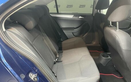 Volkswagen Jetta VI, 2011 год, 1 040 000 рублей, 4 фотография