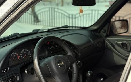 Chevrolet Niva I рестайлинг, 2015 год, 650 000 рублей, 7 фотография