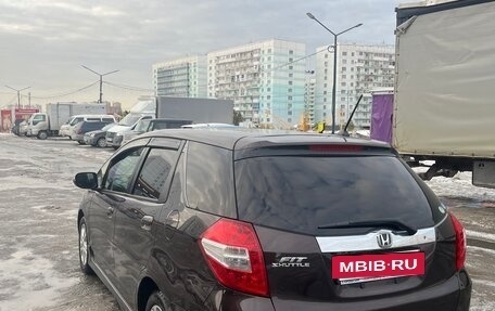 Honda Fit Shuttle I рестайлинг, 2011 год, 1 100 000 рублей, 3 фотография