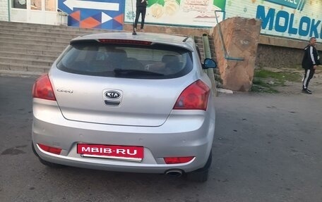 KIA cee'd I рестайлинг, 2009 год, 750 000 рублей, 6 фотография