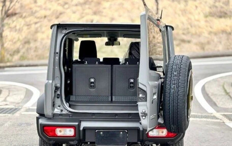 Suzuki Jimny, 2023 год, 1 300 000 рублей, 9 фотография