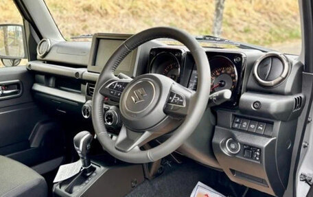 Suzuki Jimny, 2023 год, 1 300 000 рублей, 11 фотография